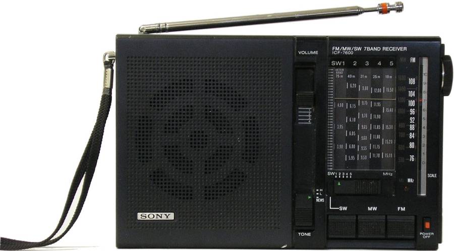 Sony ICF-7600