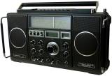 grundig-satellit2400.jpg